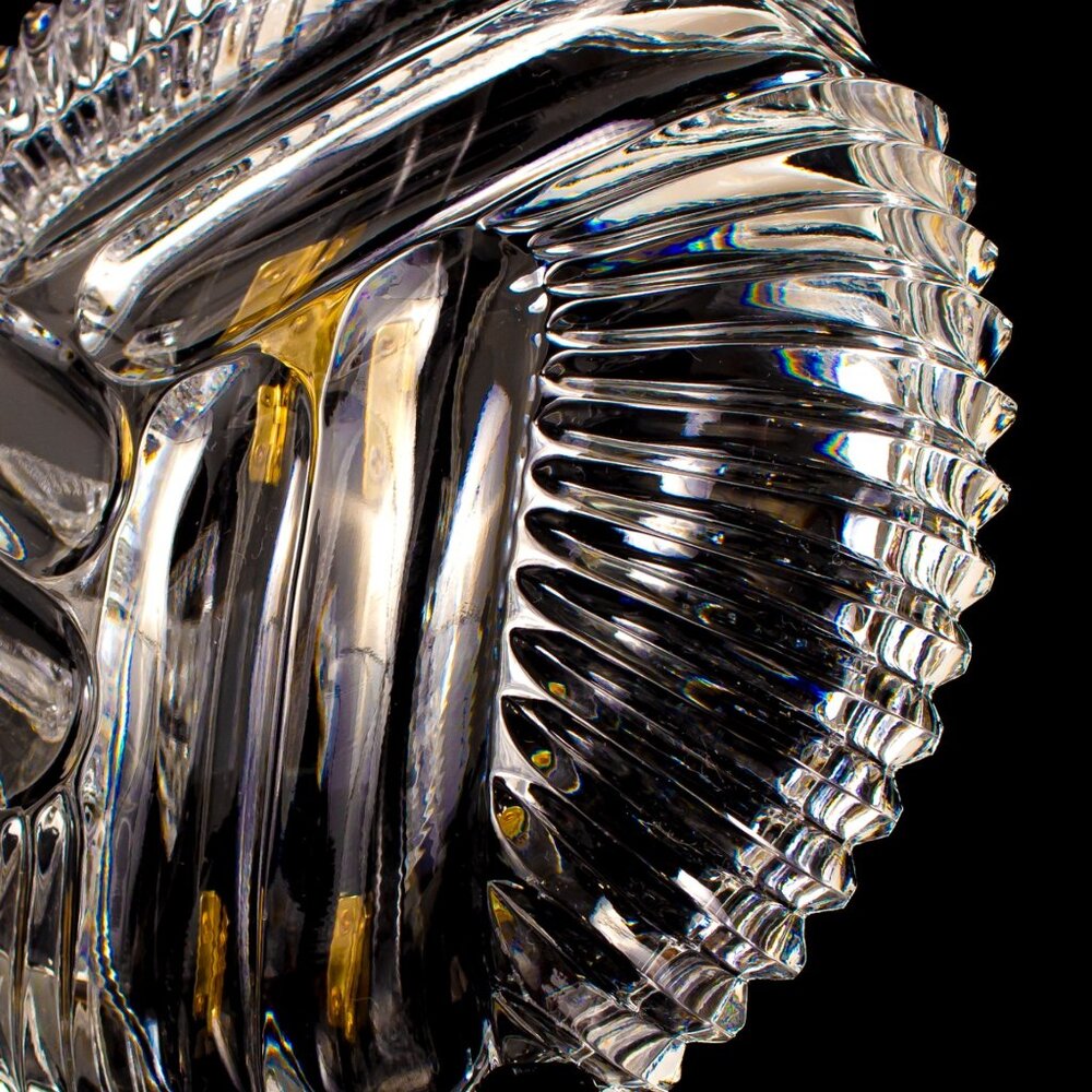 Vintage Bohemian Crystal Lidded Box Hand-Cut Design Clear Decorative Glass - Picture 8 of 10